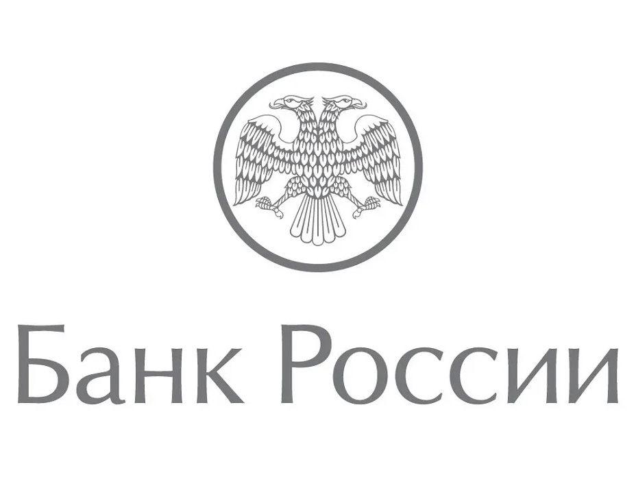 Снять наличные с карты через кассу магазина.