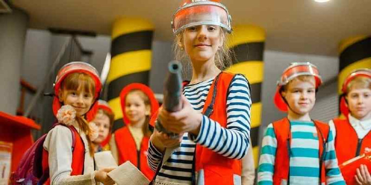 Каждый ребенок должен знать как вести себя во время пожара.. Каждый ребенок должен знать как вести себя во время пожара..